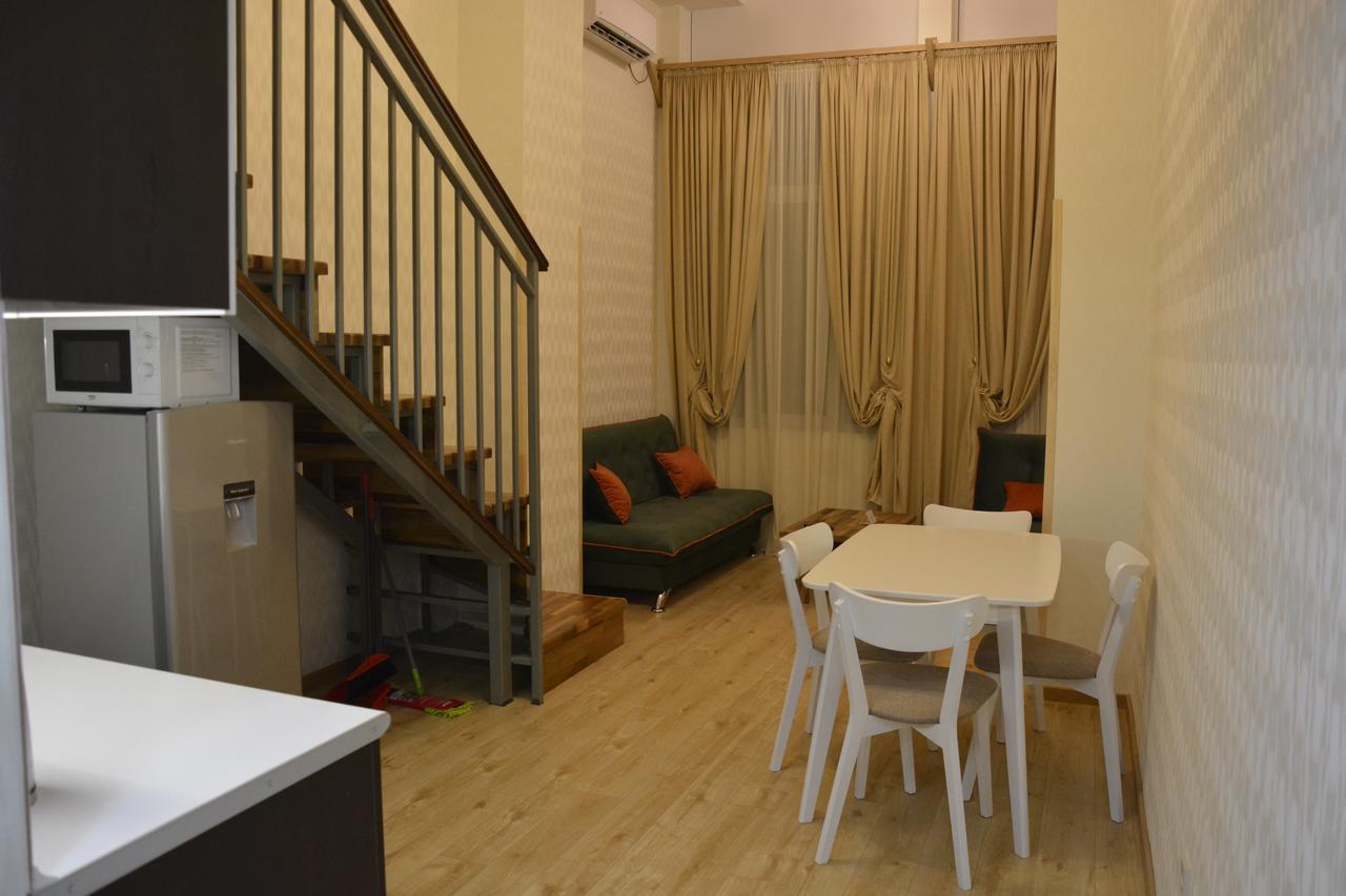 Full Comfort Apartment On Aghmashenebeli Tiflis Exterior foto